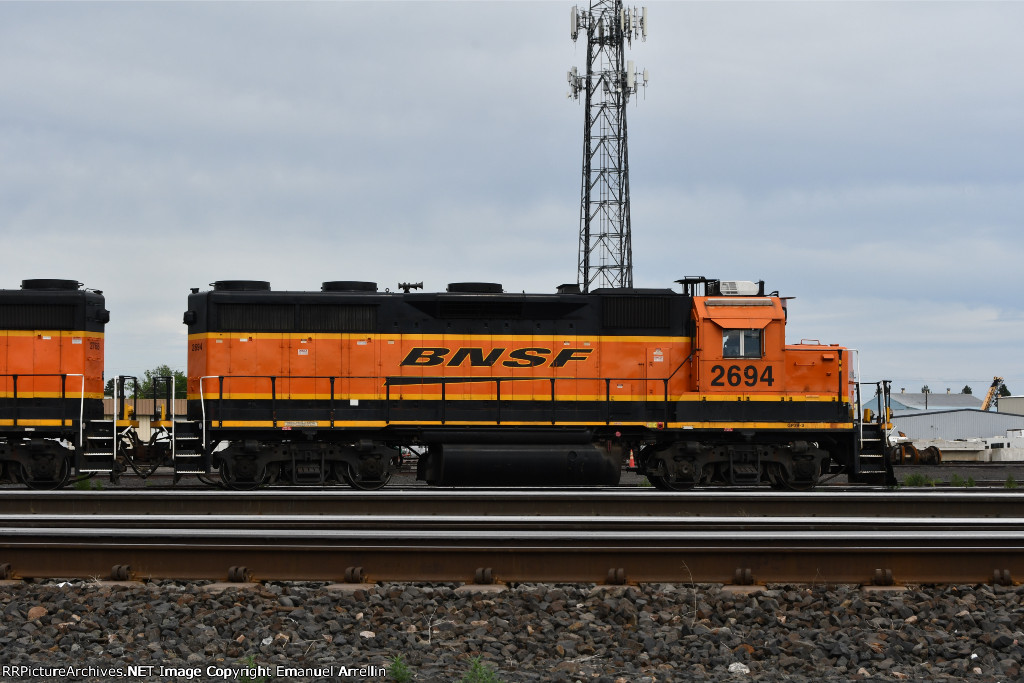 BNSF 2694